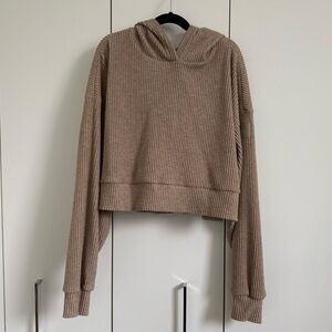 NWOT Alo Muse Hoodie Gravel Heather XS